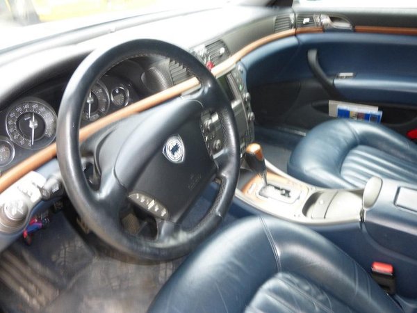 Original Lancia Thesis leather seats dark blue