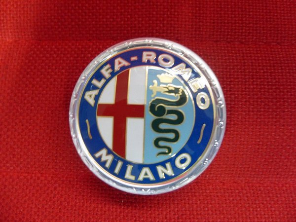 Alfa Romeo Typ 105 Milano Emblem 55 mm Plastik NEU