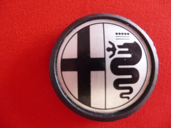 Alfa Romeo Spider Serie 4 Emblem für Radkappe NEU