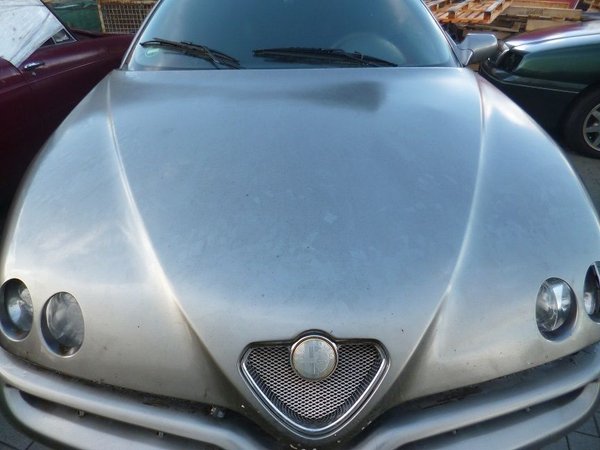 Original Alfa Romeo Spider Gtv 916 vor Facelift Motorhaube