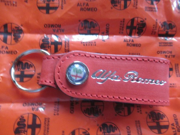 High quality Alfa Romeo keychain motif " red snake " NEW