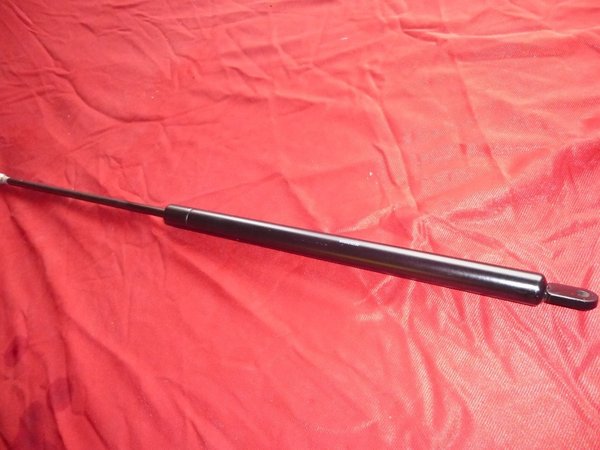 Original Alfa Romeo 33 gas absorbers for the trunk lid 60502523 / 60502518 NEW