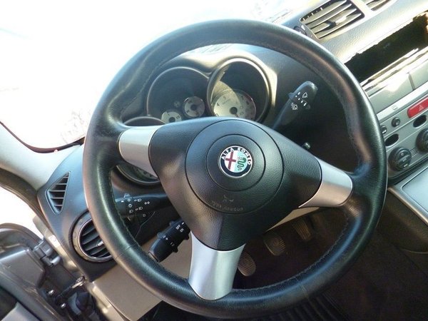 Original Alfa Romeo GT leather steering wheel
