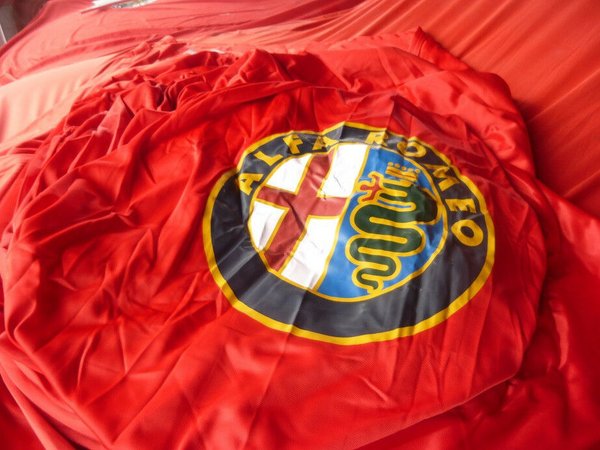 Alfa Romeo Spider year 66 - 93 car cover / car coating red bespoke with badge + carrying case NEW